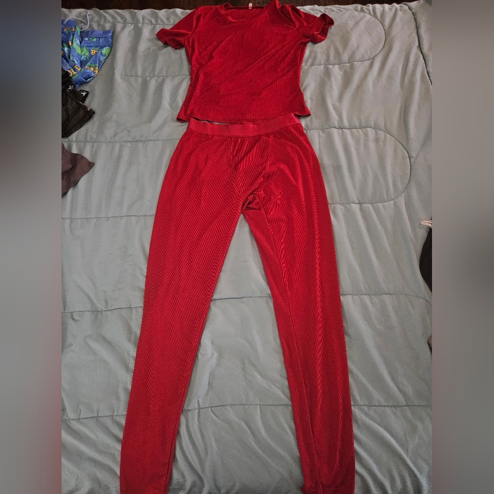 Elegant Red Women's 2 Piece Set